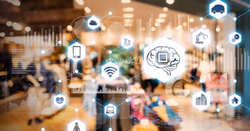 Expertos discuten en un foro sobre la concentración del poder y las nuevas formas de control en la economía digital.