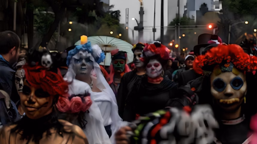 Celebración de la Procesión de Catrinas en Santiago 2025