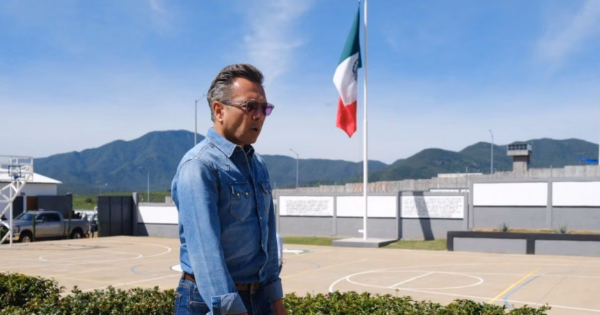 Pablo Lemus durante la inauguración de una obra de infraestructura en Jalisco.