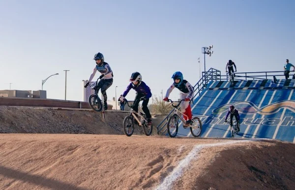 El Polideportivo Luis H. Álvarez en Chihuahua invita a la población a disfrutar de actividades depor