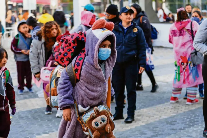 Más de 34 millones de estudiantes regresan a clases en México tras ...
