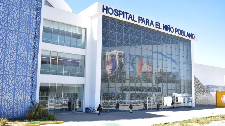 Las instalaciones del Hospital de la Niñez Poblana siguen inactivas por escasez de personal.