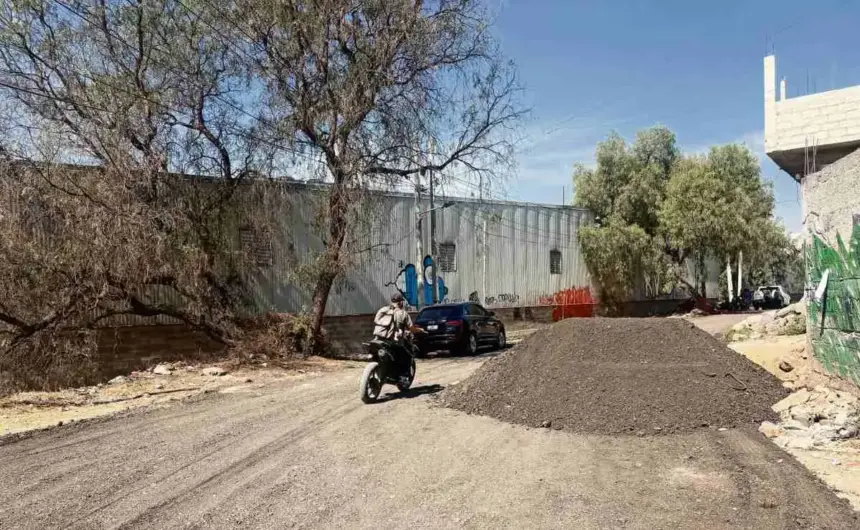 La comunidad de La Cuarta Transformación verá mejoras en su infraestructura, pero hay protestas por el cambio de nombre.