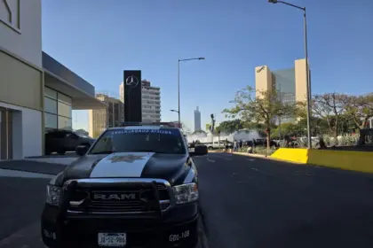 Las autoridades ejecutan operativos que resultan en numerosas detenciones y recuperación de bienes robados.