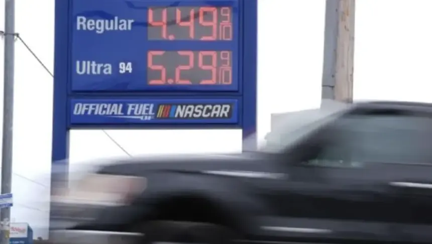Aumentos en el precio del combustible afectan a consumidores y la economía del país.