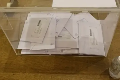 Los ciudadanos españoles en el exterior votarán en las elecciones hasta el 14 de mayo.