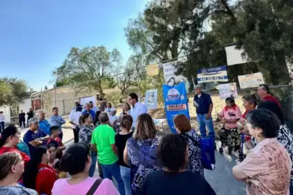 La reunión buscó soluciones inmediatas para el desabasto en la zona afectada.