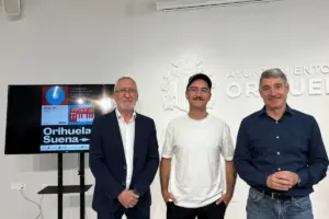 La nueva iniciativa busca dinamizar el comercio local y fomentar la cultura musical en la ciudad.