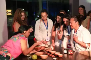Más de dos mil participantes disfrutaron de un evento que resalta la filosofía Montessori y la cultura local.