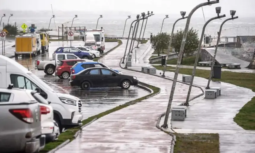 La Municipalidad busca opiniones para mejorar la Avenida Costanera del Estrecho.
