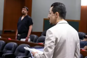 Jonathan Romero, fugado durante 16 años, fue sentencia por el asesinato de David Manriquez, un crimen que dejó huellas en su familia.