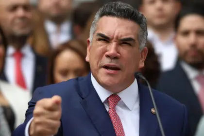 alito moreno pri desfalco senador lider pri corrupcion desafuero